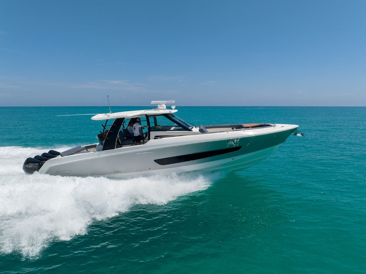 42ft Boston Whaler 420 Outrage