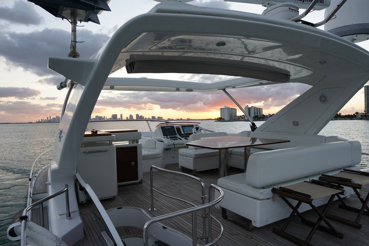 70ft Luxury Azimut