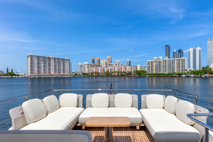 70ft Azimut (2)