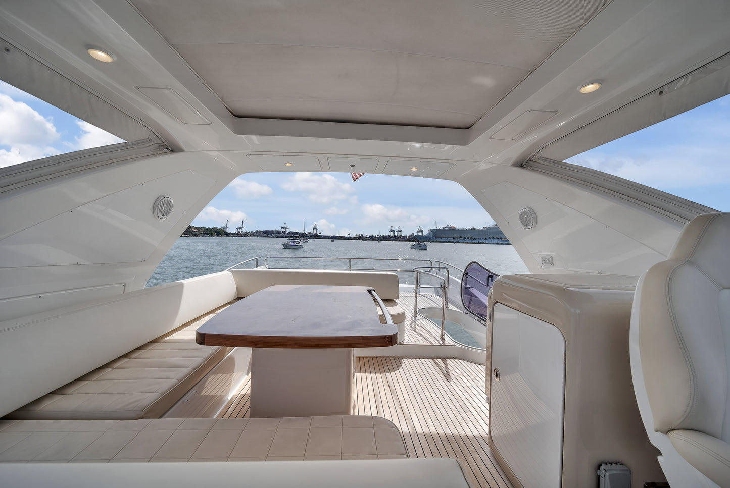64ft Azimut
