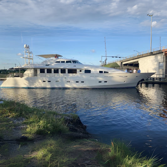 120ft Turco with Jacuzzi