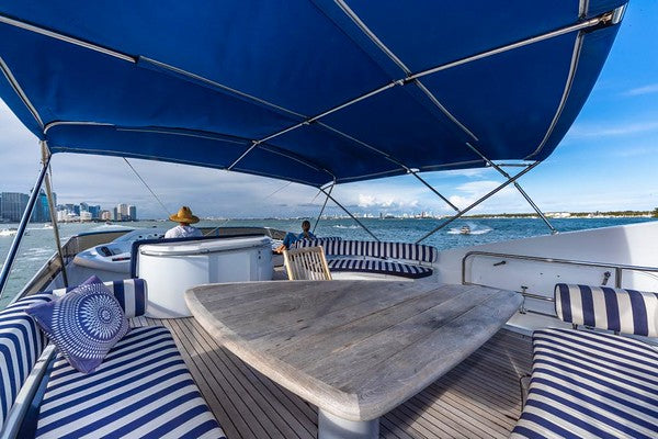90ft Sunseeker with Jacuzzi (4)