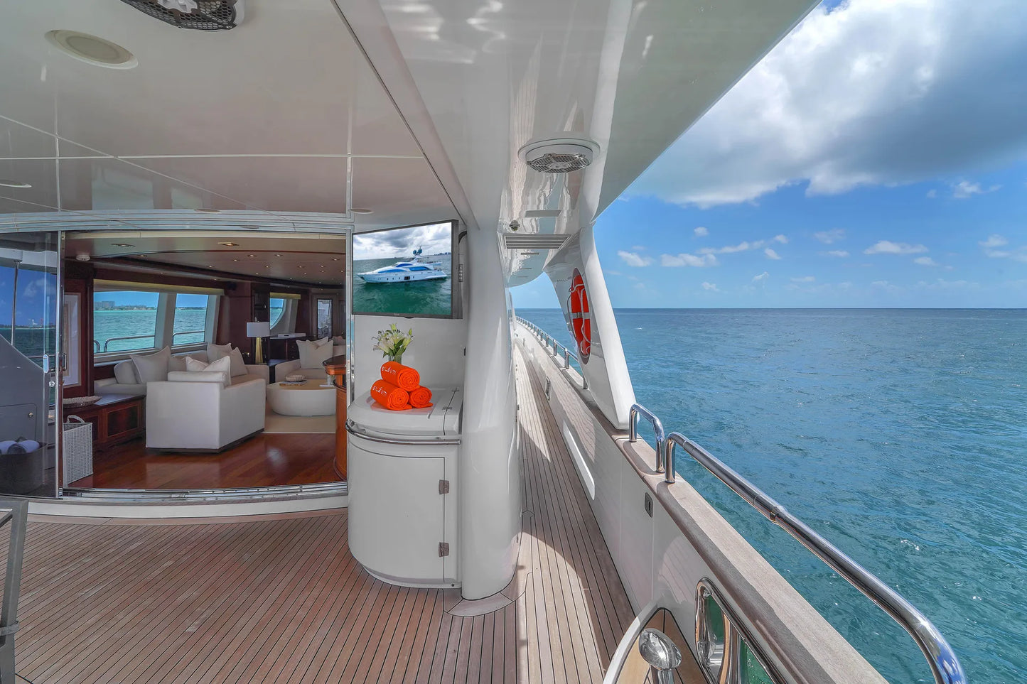 105ft Luxury Azimut