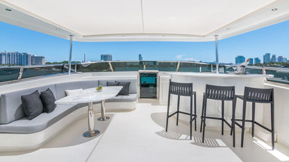 110ft Horizon with Jacuzzi