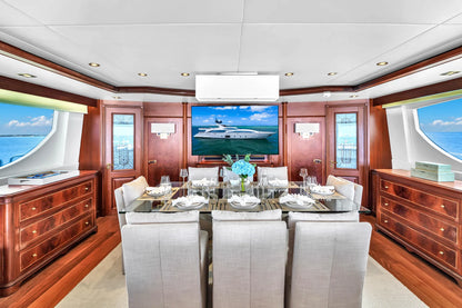 105ft Luxury Azimut