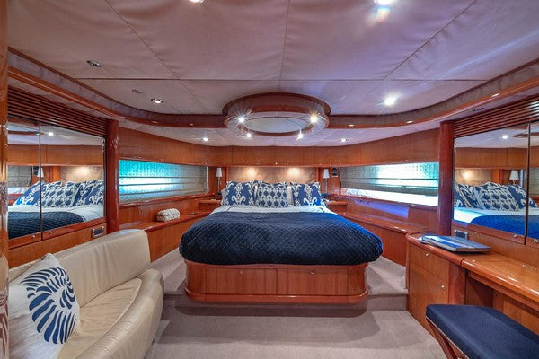 90ft Sunseeker with Jacuzzi (4)