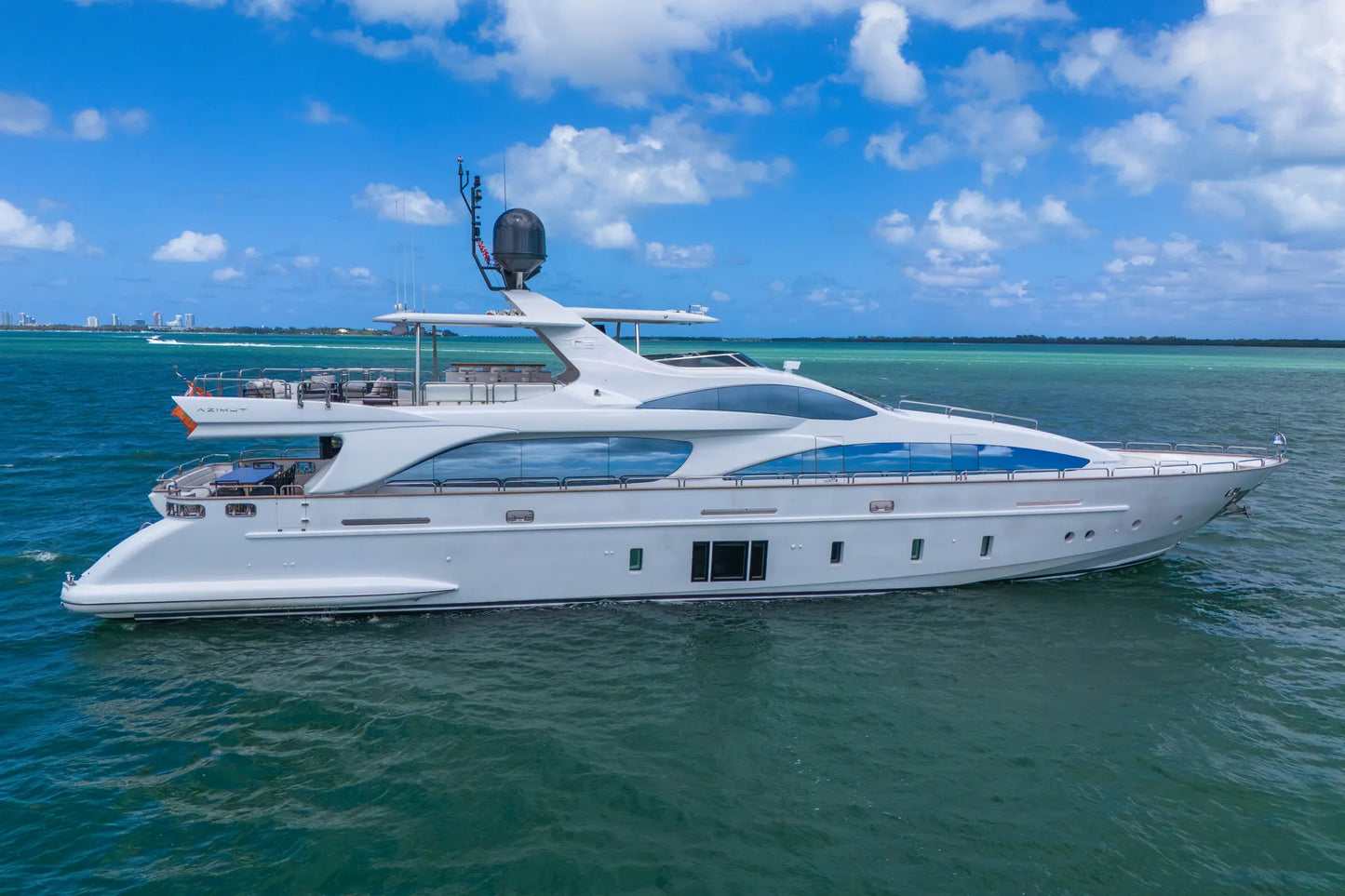 105ft Luxury Azimut