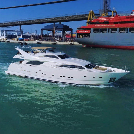 100ft Ferretti with Jacuzzi
