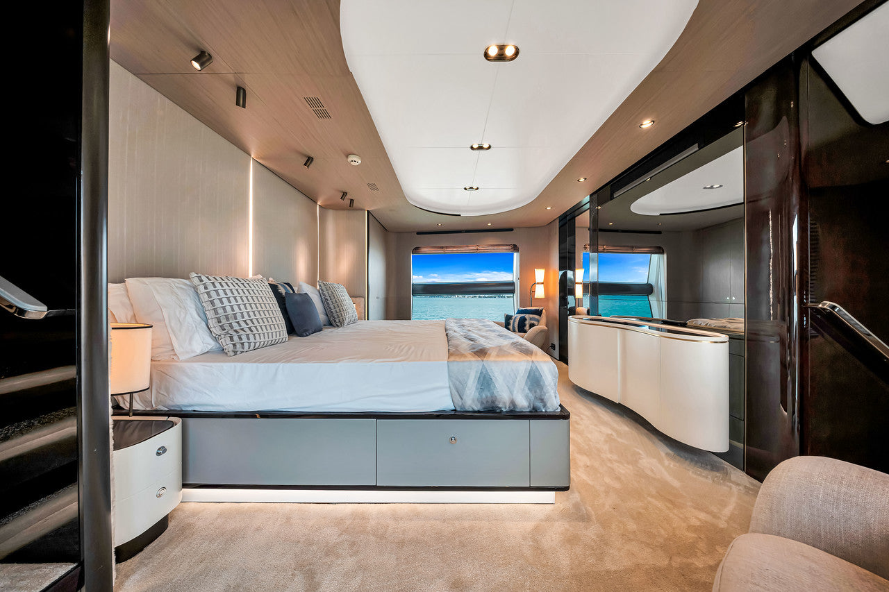 88ft Luxury Azimut