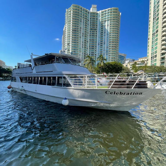 100ft Party Yacht