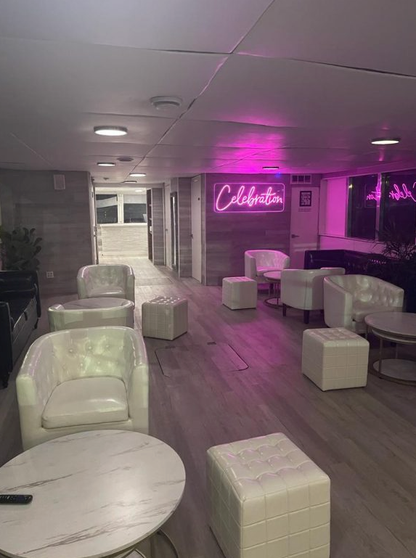 100ft Party Yacht