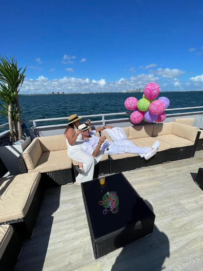 100ft Party Yacht