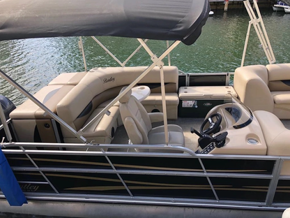 24ft Party Pontoon