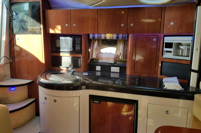 36ft Monterey Cruiser