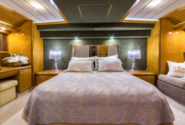 80ft Ferretti