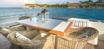 80ft Ferretti