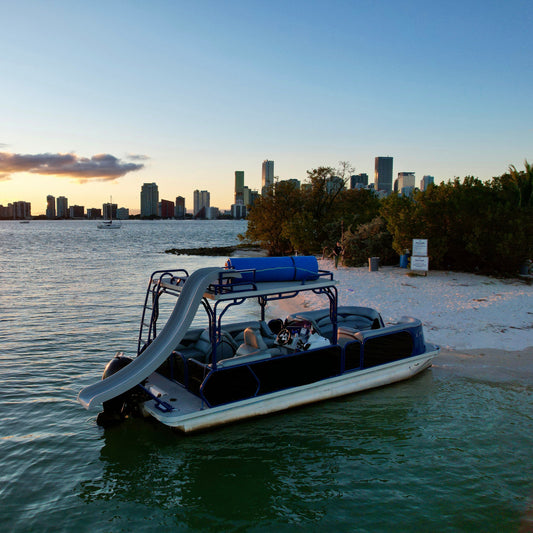27ft Pontoon