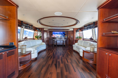 100ft Azimut with Jacuzzi (1)