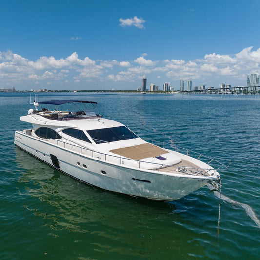 85ft Ferretti with Jacuzzi