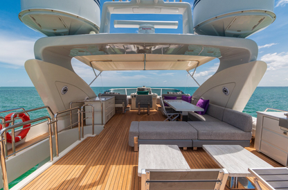 103ft Luxury Azimut with Toys