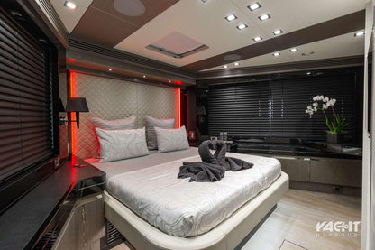 102ft Sunseeker with Jacuzzi & Jet Ski