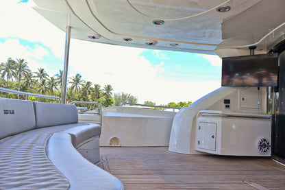 90ft Sunseeker with Jacuzzi (3)